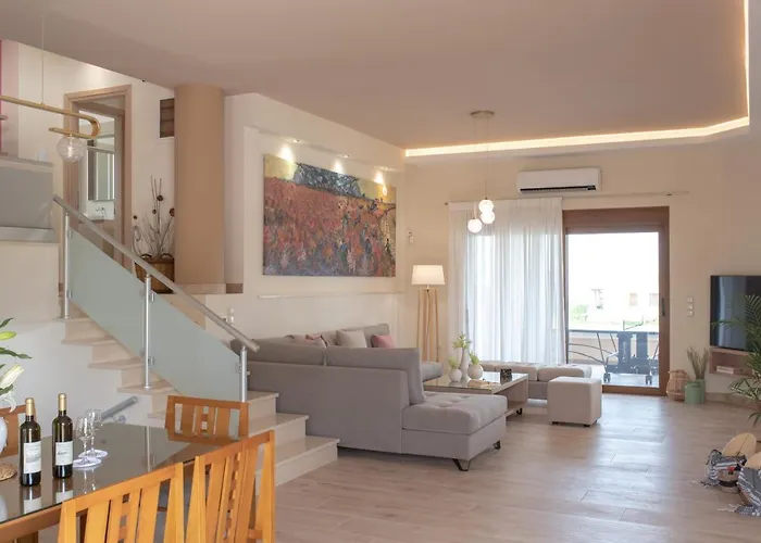Cretan Vineyard Hill Villa 2