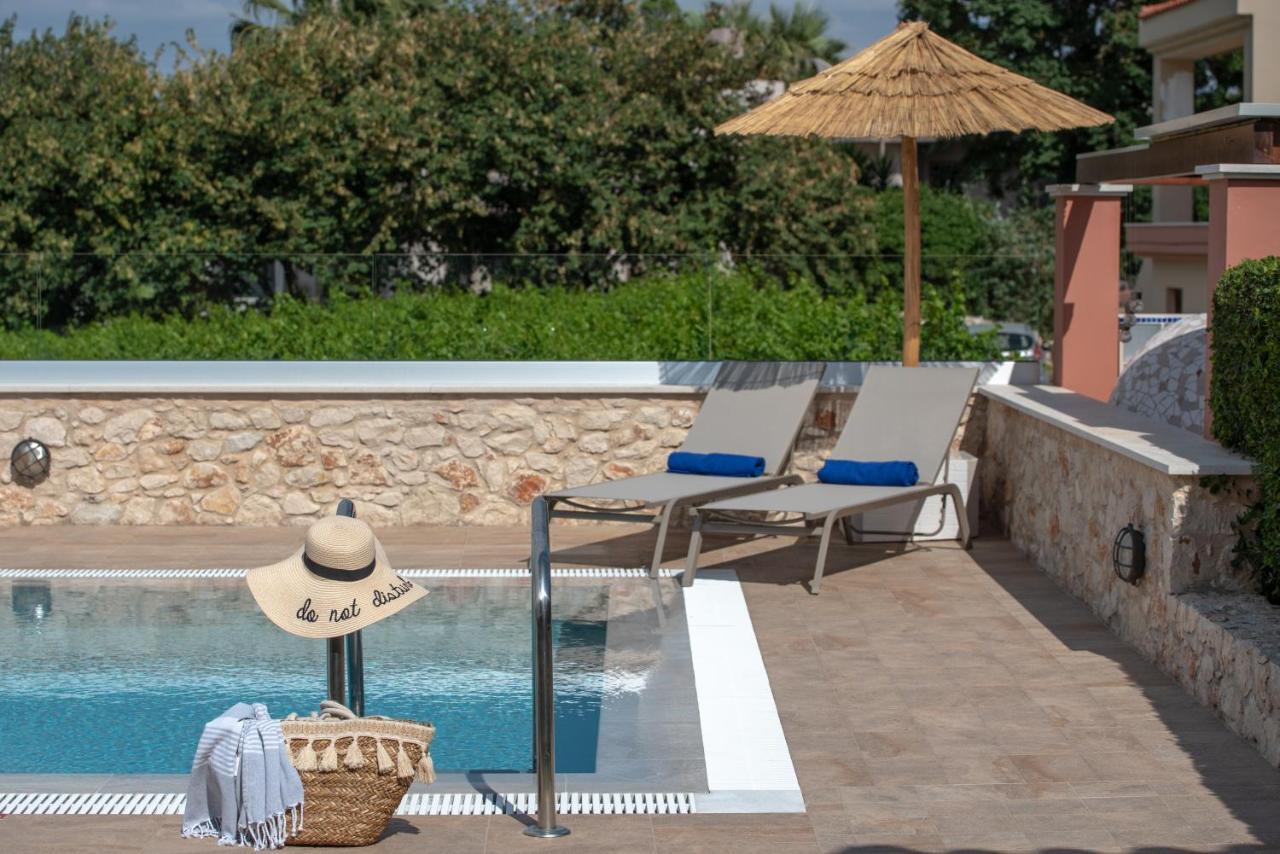 Cretan Vineyard Hill 2 *